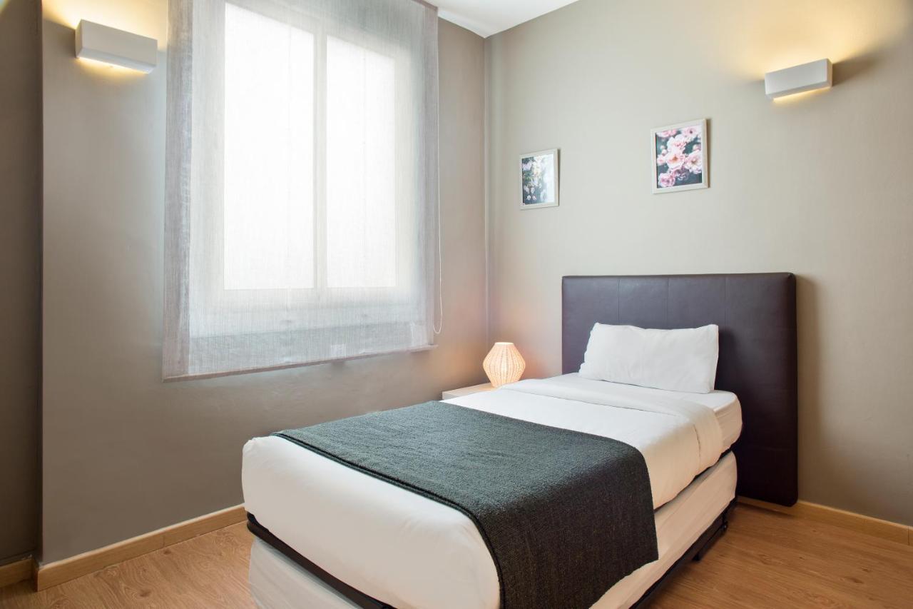 Bonavista Apartments - Pedrera Barcelona Bagian luar foto