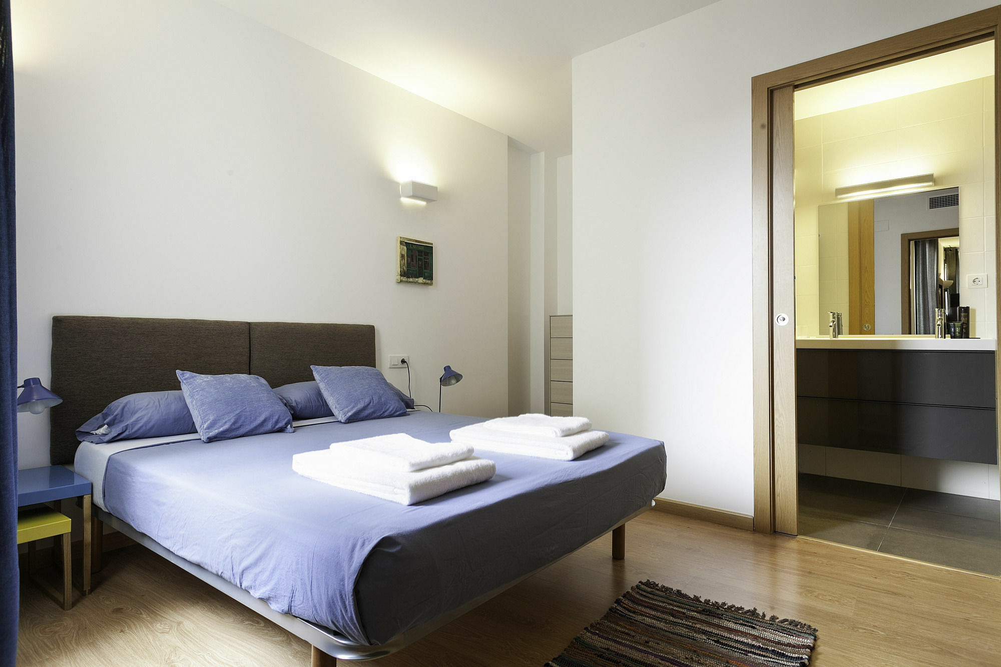 Bonavista Apartments - Pedrera Barcelona Bagian luar foto